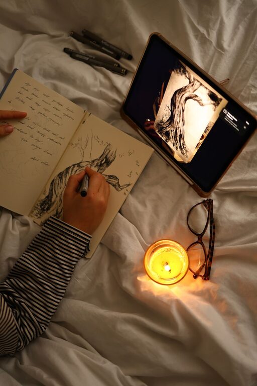 Cozy Evenings Without Screens: Ideas for Relaxing and Connecting